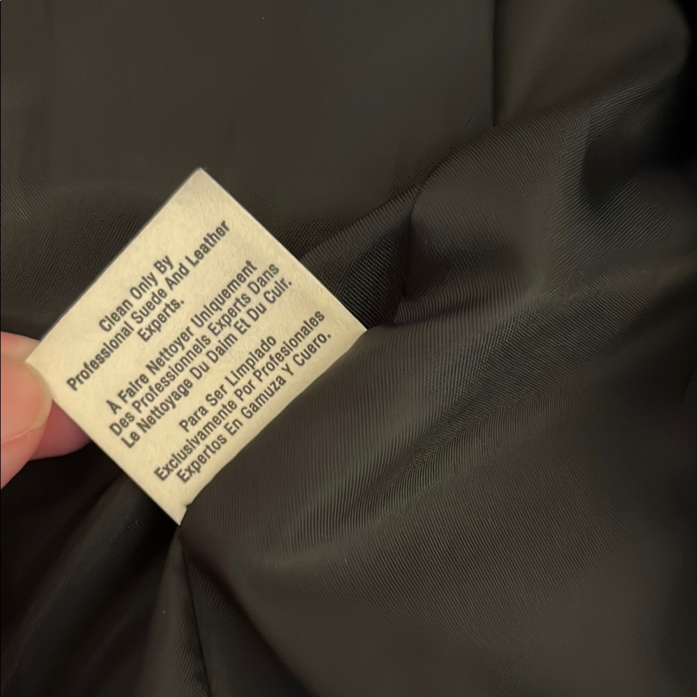 Vintage DKNY Black Leather Jacket - Picture 6 of 13
